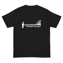 画像をギャラリービューアに読み込む, 金槌とオオゴマダラ(半袖Tシャツ)dark color